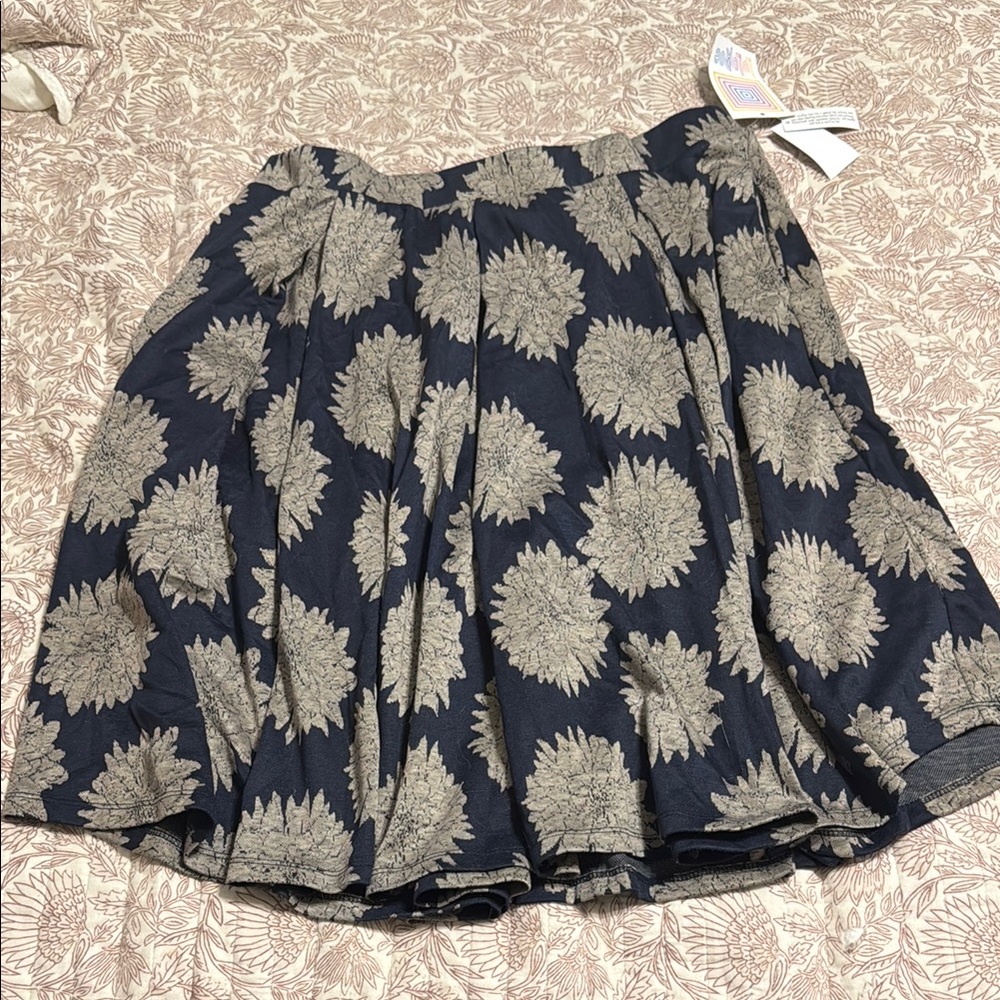 Floral Patterned Skirt - Navy and Beige